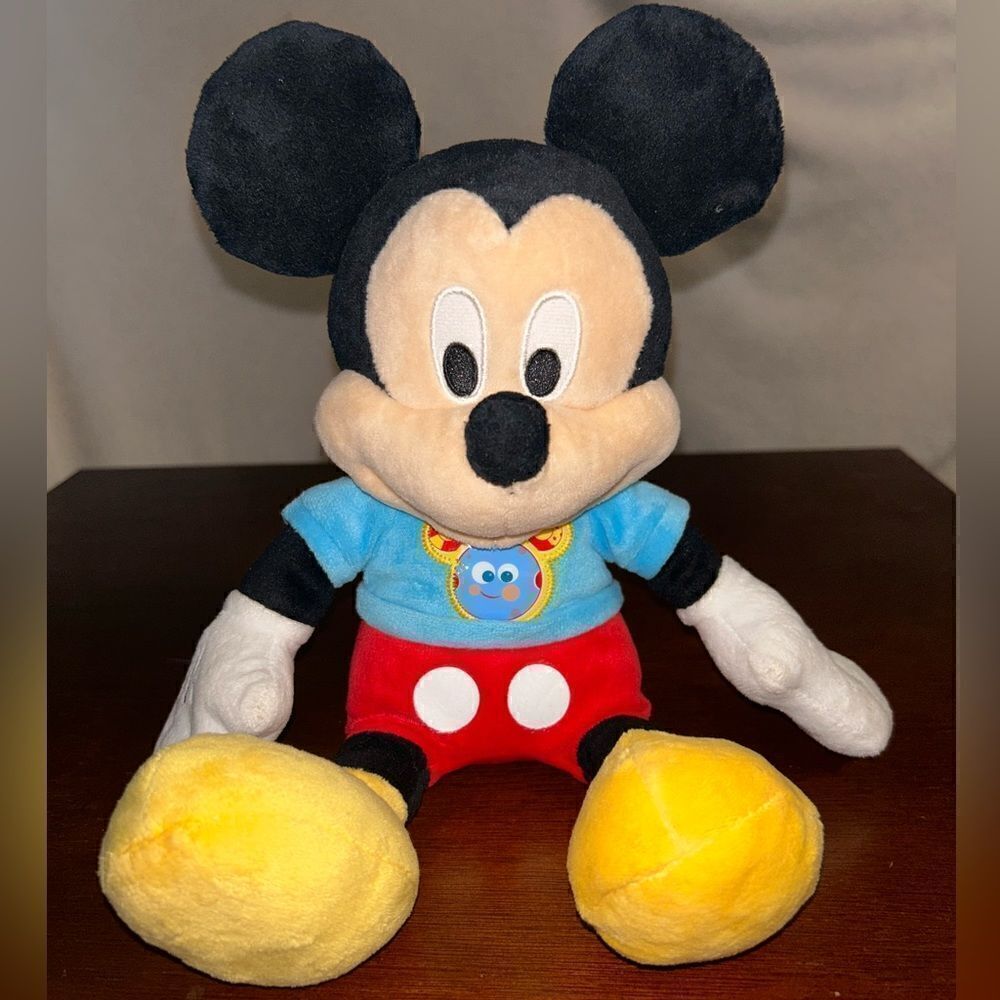 Disney Jr Mickey Mouse singing doll